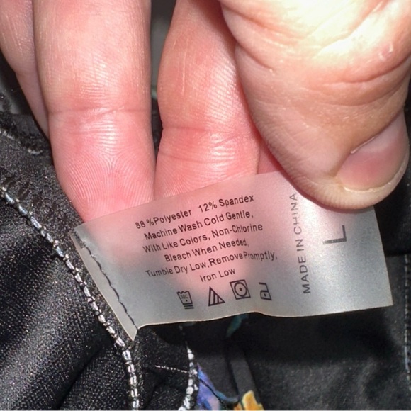 SOLD Women’s L Two Piece Bathing Suit Lunar Moth Mushrooms Padded Ruffle Accents - Picture 9 of 11